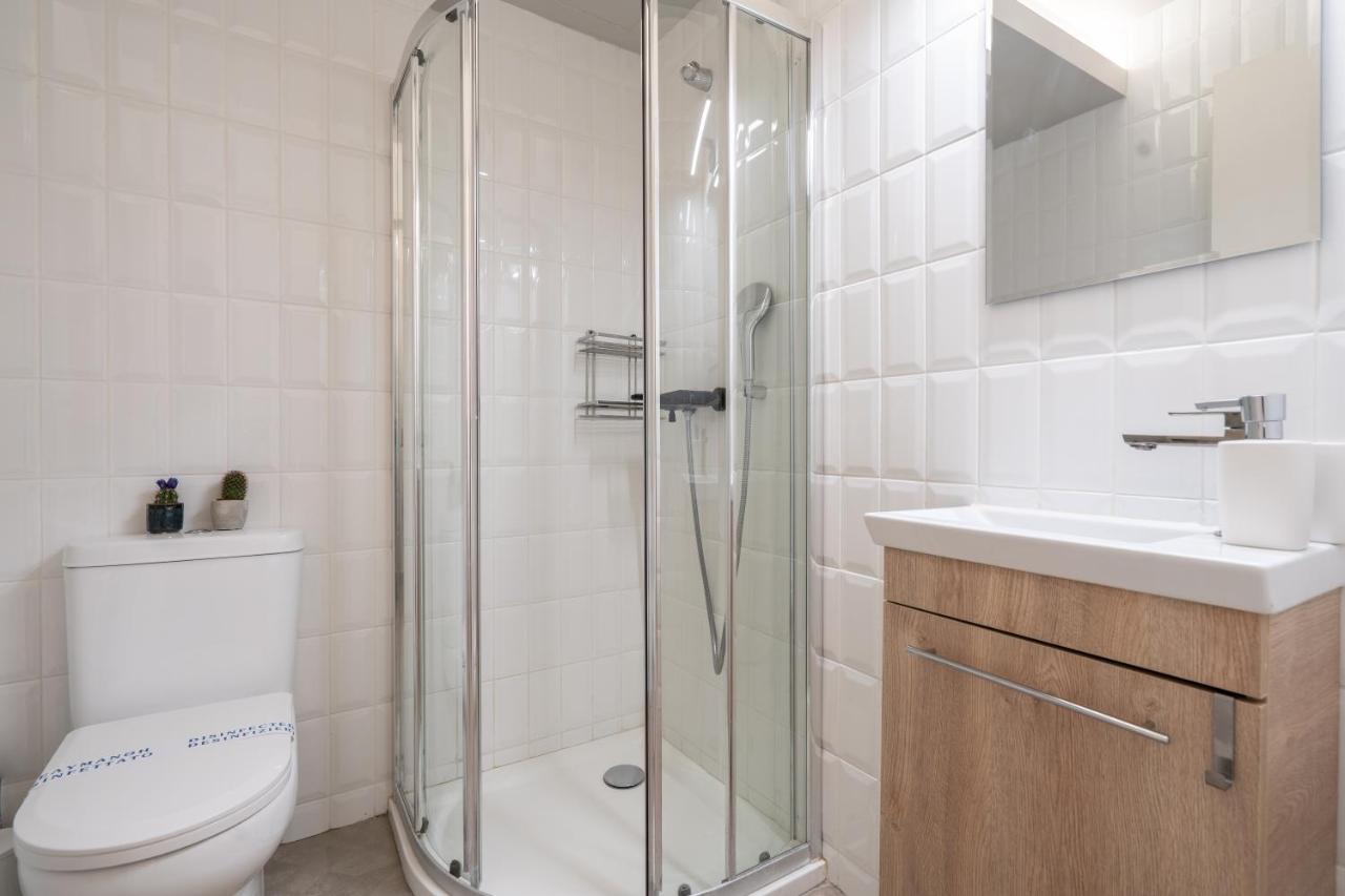 ☆Kalimarmaro 3Bd Apt For Max Fun & Comfortability☆ Атина Екстериор снимка