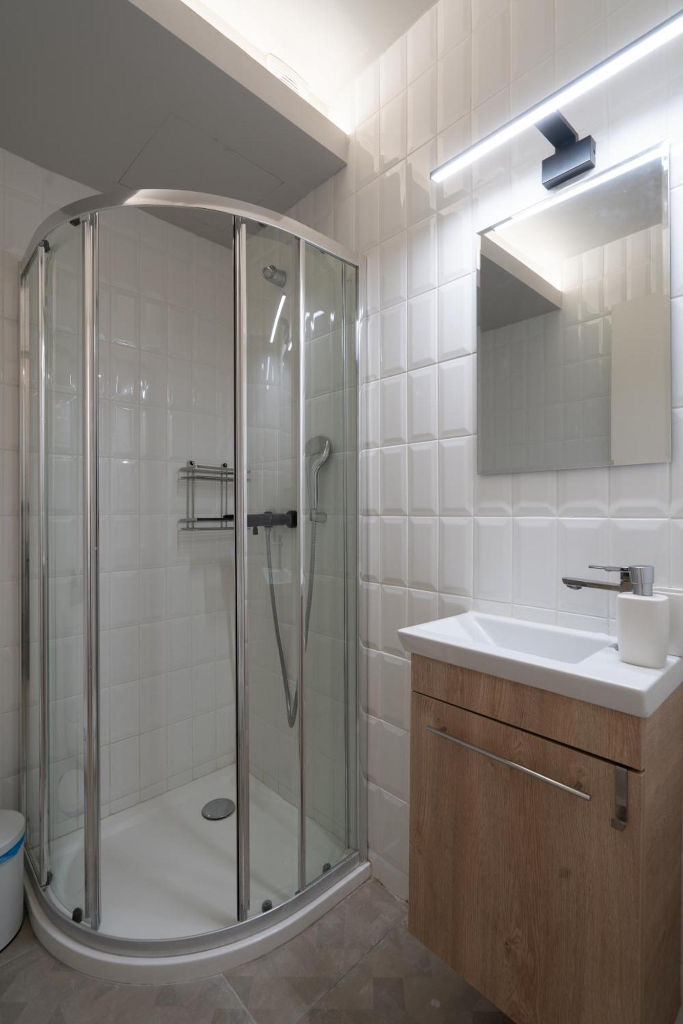 ☆Kalimarmaro 3Bd Apt For Max Fun & Comfortability☆ Атина Екстериор снимка